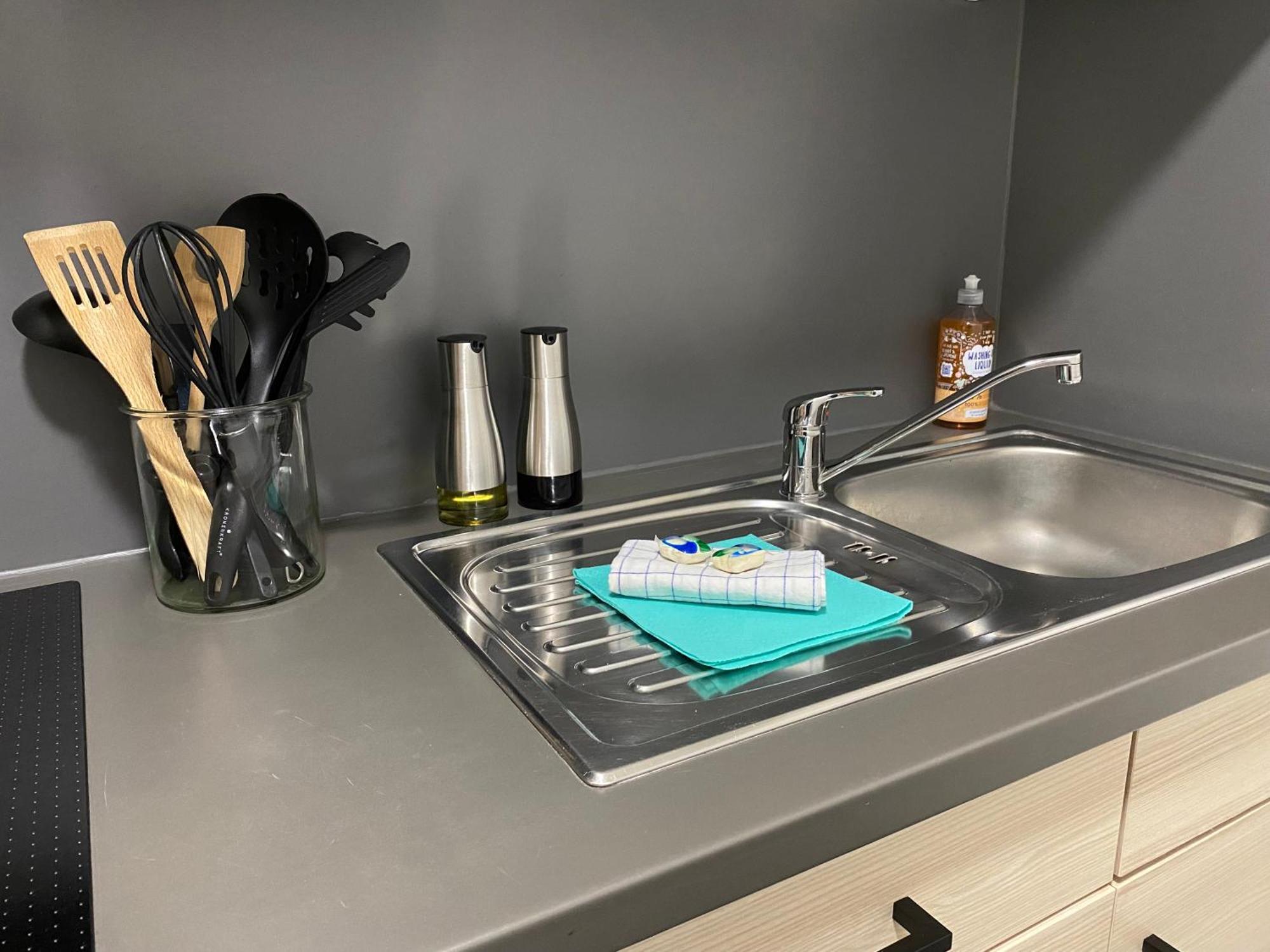 Apartment Roomy Comfort - Zwischen Heidelberg Und Mannheim Edingen-Neckarhausen エクステリア 写真